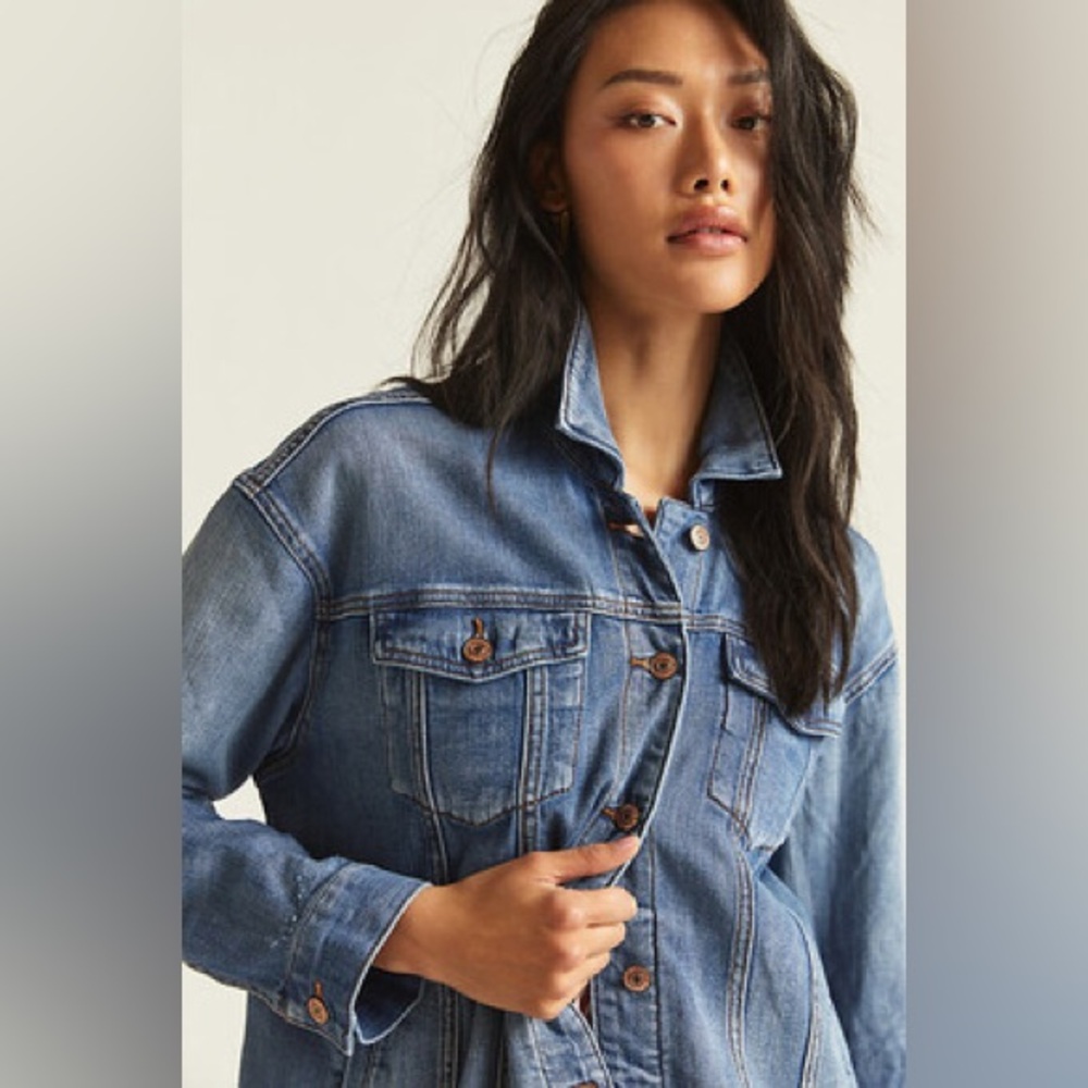 Women’s Anthropologie Pilcr Light Wash Jean Jacket